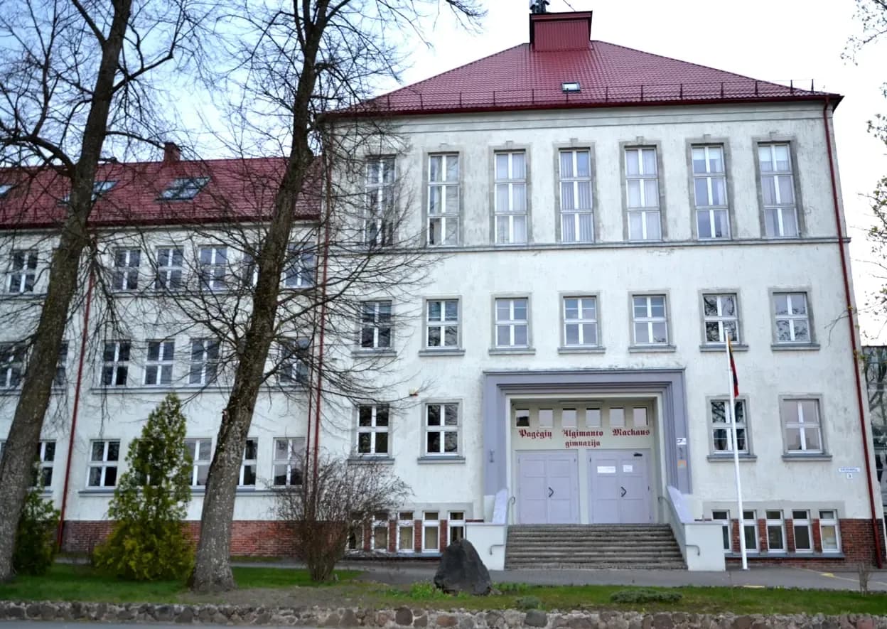 algimanto_mackaus_muziejus pagegiuose